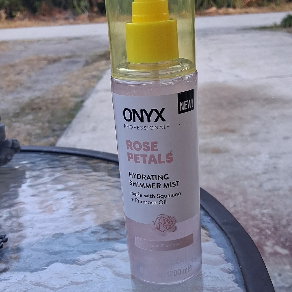 ONYX SHIMMER MIST